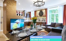 Bridgestoneluxapart Free Parking